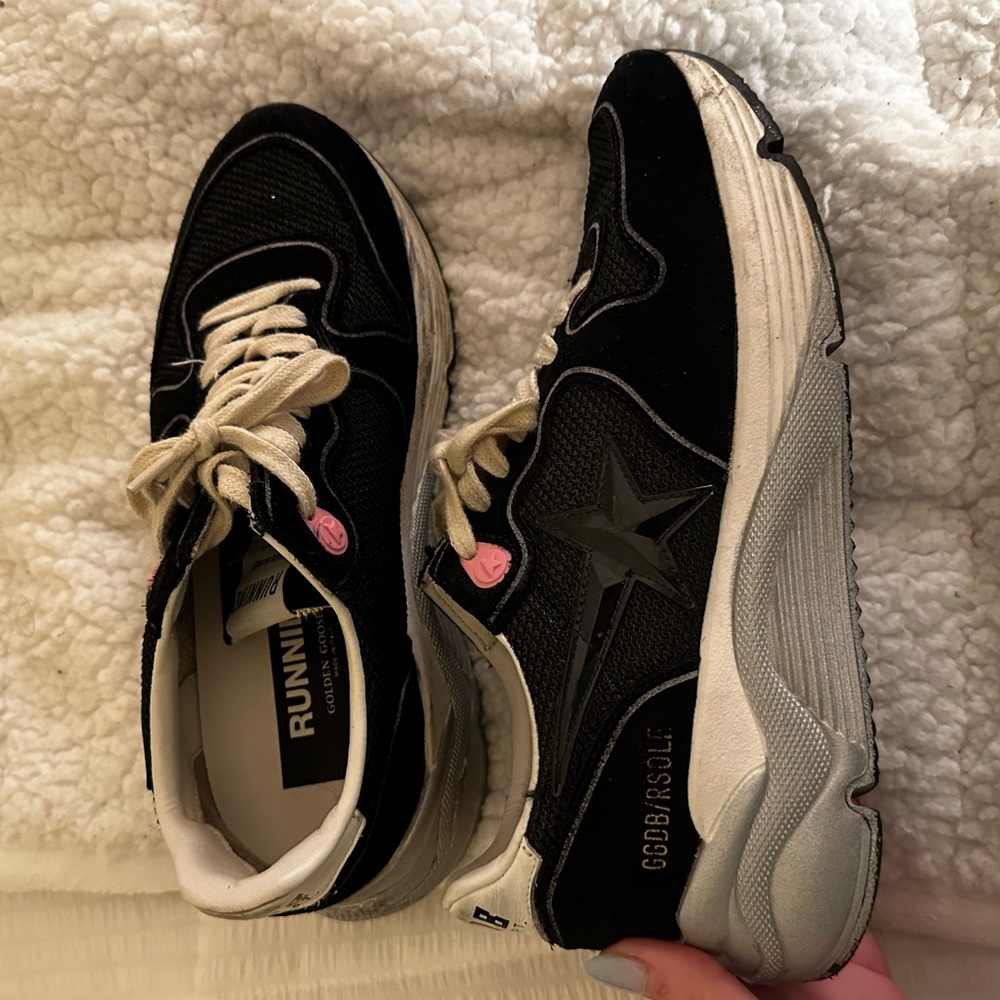 Golden Goose black running star